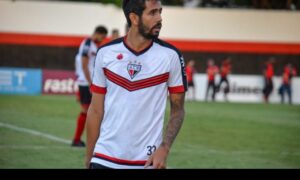 Jonathan vê Atlético ‘inteligente e forte’ dentro de campo e projeta “mais uma pedreira”