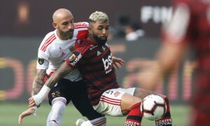 Flamengo vira sobre o River Plate e é bicampeão da Libertadores