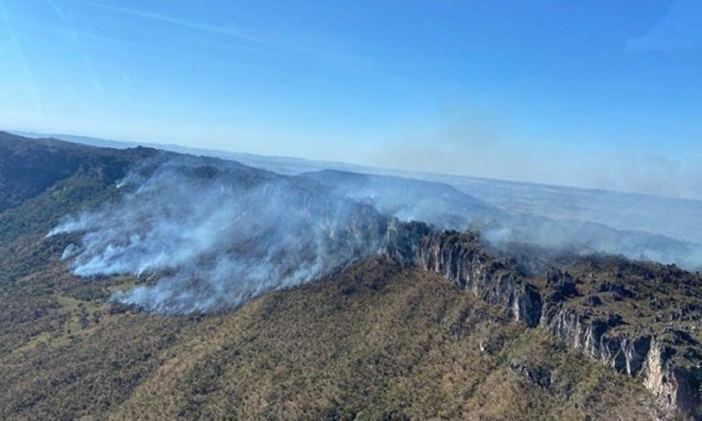 Incêndio no Parque da Serra Dourada