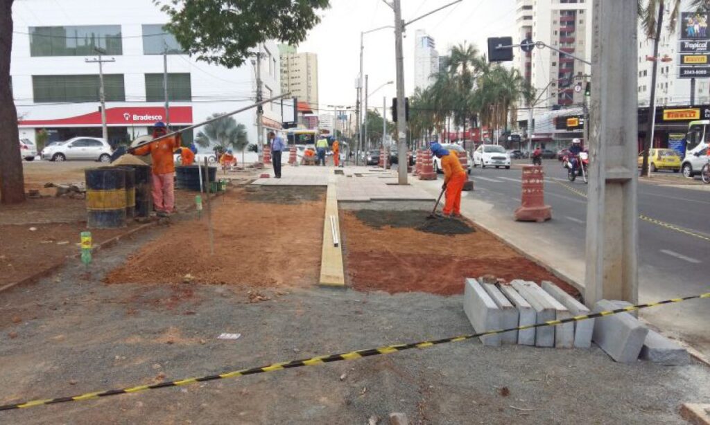 Obras do Corredor T-7 chegam à Praça Tamandaré