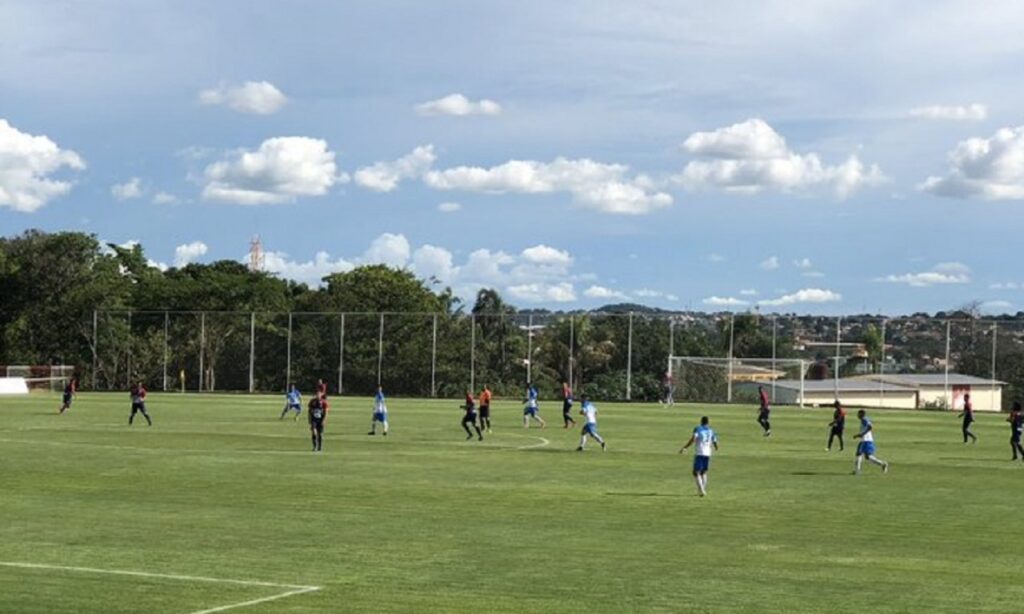 Vila Nova vence jogo-treino contra o Capital-DF