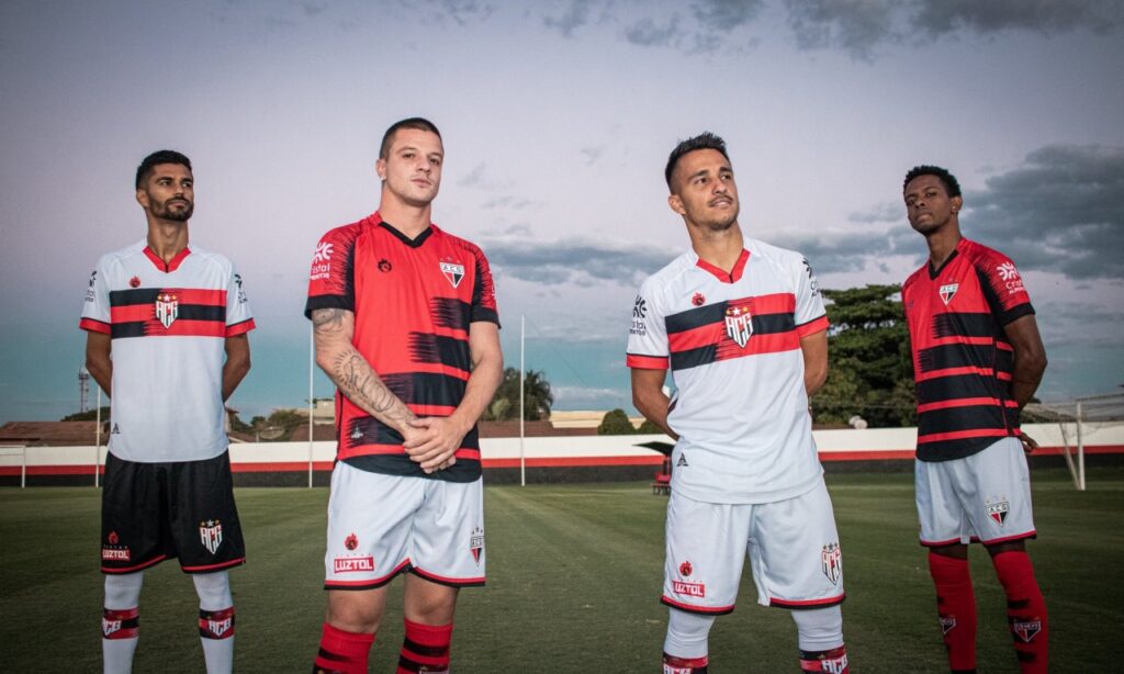 Atlético Goianiense divulga novos uniformes para a temporada