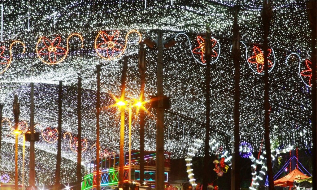 Decoração Natalina de Goiânia é inaugurada pela Prefeitura e Governo de Goiás