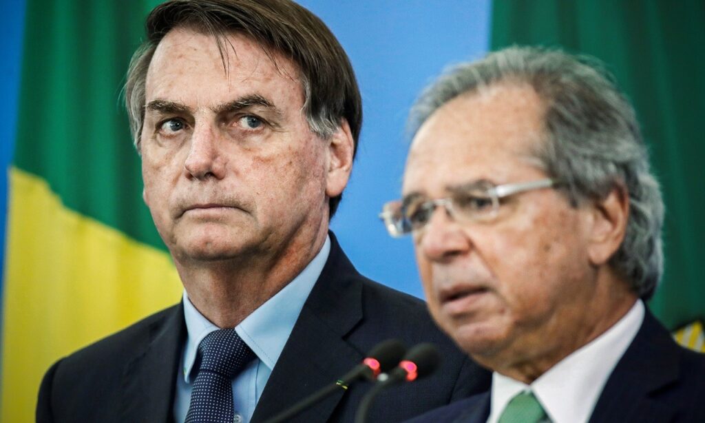 Dívida bruta do Brasil não instabilizará até 2025 após PIB chegar a 101%