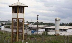 Preso morre e quatro ficam feridos após briga durante motim em Aparecida de Goiânia