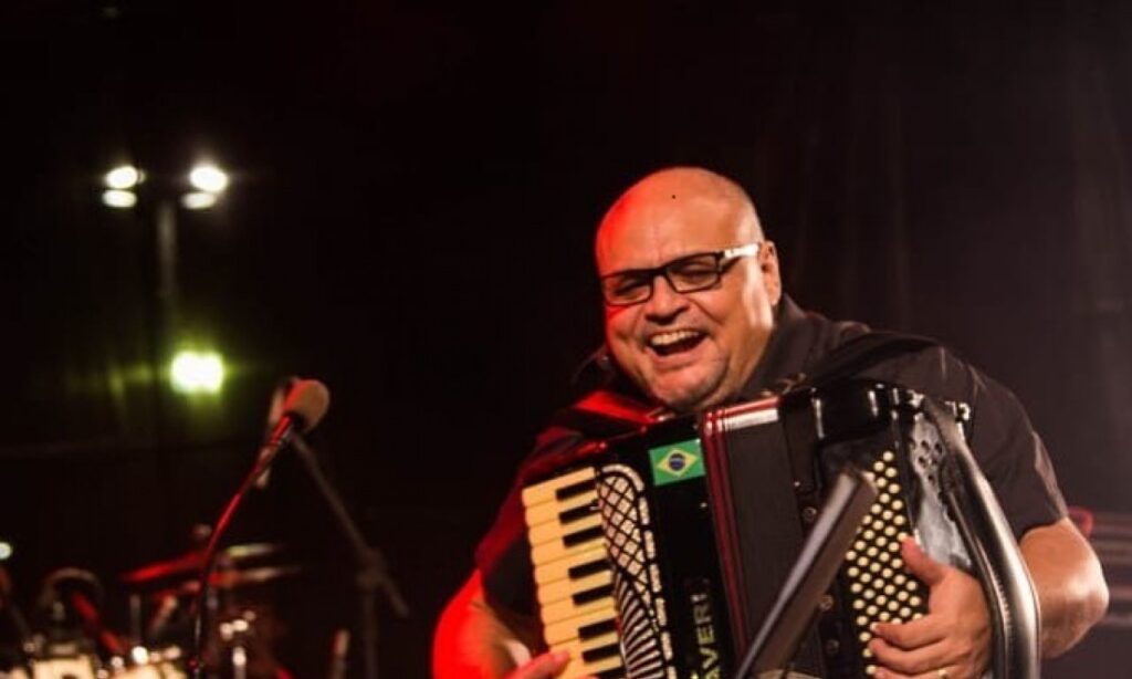 ‘Um instrumento que relata o folclore e a cultura’