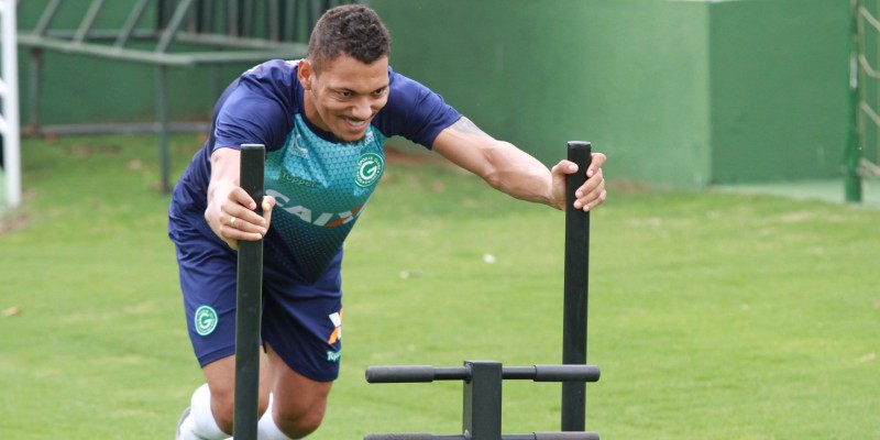 Goiás e Criciúma fazem partida da recuperação