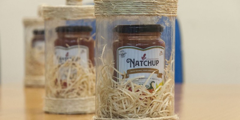 Ketchup à base de acerola