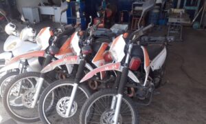 Motos que poderiam desafogar o Samu de Goiânia estão abandonadas