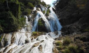 Homem morre afogado em cachoeira de Formosa