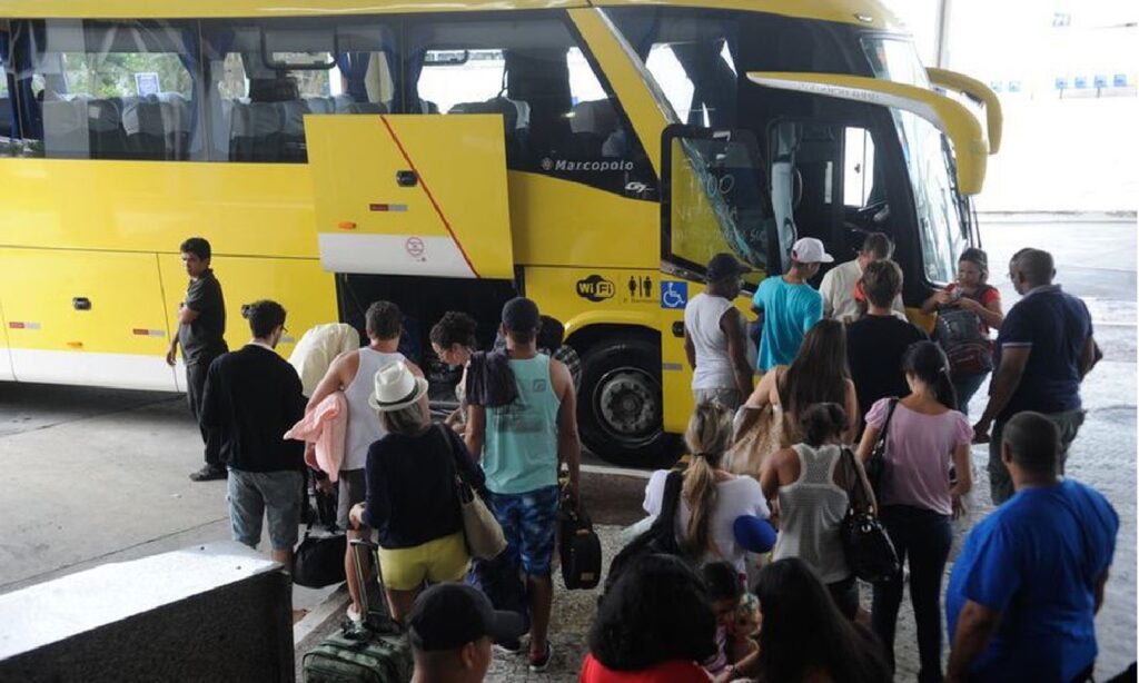 Cuidados devem ser redobrados para se viajar com segurança na pandemia