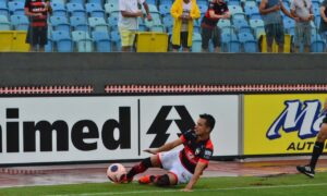 Esforço e solidariedade entre o elenco é destaque no Dragão