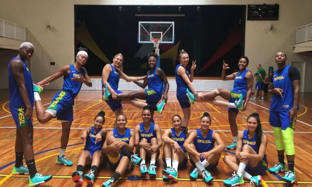 Basquete feminino embarca para o Pré-Olímpico