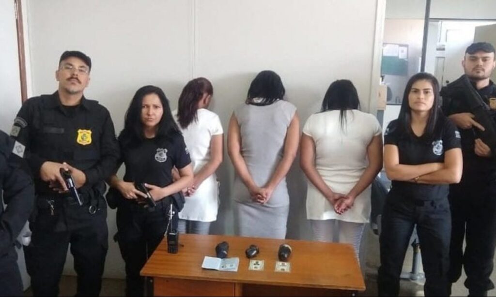 Mulheres são flagradas ao tentarem entrar com drogas em CPP de Aparecida