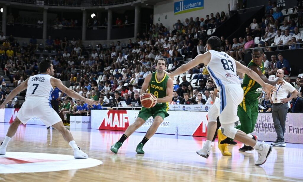 Brasil bate Argentina e encara a França nesta sexta-feira