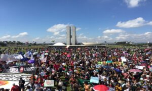 Servidores públicos organizam protesto nacional contra a Previdência