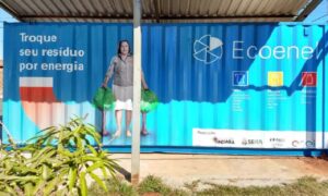 Enel retoma projeto de troca de recicláveis por descontos na fatura