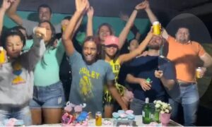 Prefeito de Turvelândia aparece em vídeo de festa na cidade