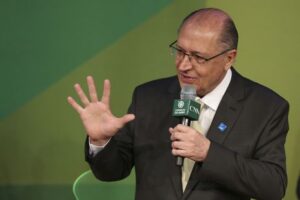 Polícia Federal ouve Geraldo Alckmin em São Paulo