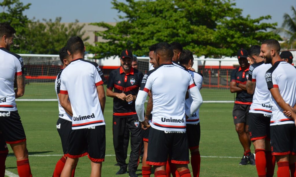 Dragão faz o 'duelo dos contrastes' no Brasileirão