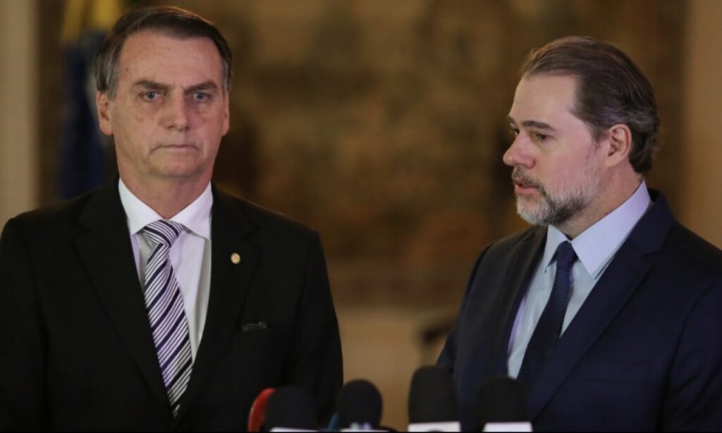 Bolsonaro diz que não questionará vetos à lei de abuso de autoridade