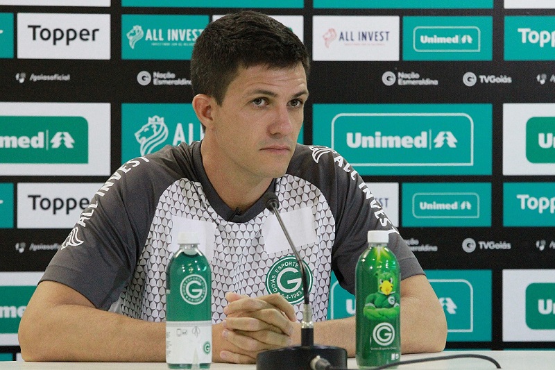 Barbieri admite que Goiás "errou demais" contra o Atlético