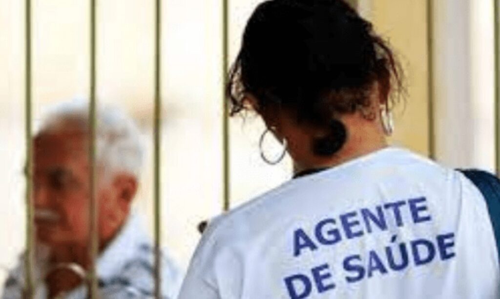 Supostos agentes de saúde estão assaltando residências em Trindade