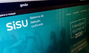 AGU estuda novo recurso contra decisão que impede divulgação do Sisu