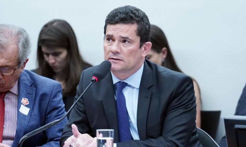 AO VIVO: Moro fala a deputados sobre supostas mensagens com Dallagnol