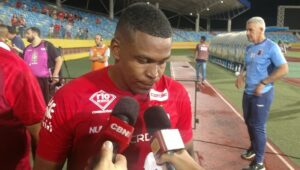 Alan Mineiro admite desatenção e quer vitória fora de casa