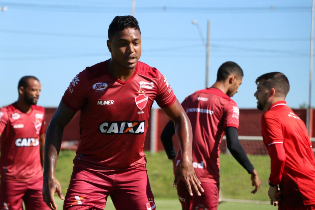 No duelo dos terceiros