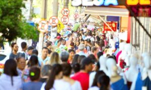 Pesquisa alerta que 2ª onda de Covid-19 em Goiânia está mais transmissível