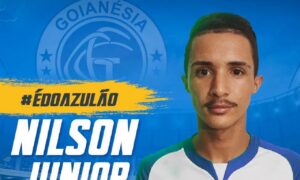 Goianésia anuncia contratação de atacante Nilson Júnior