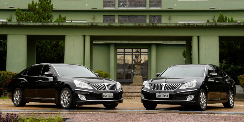 Carros de luxo de ex-governadores serão leiloados e valor destinado ao Materno Infantil