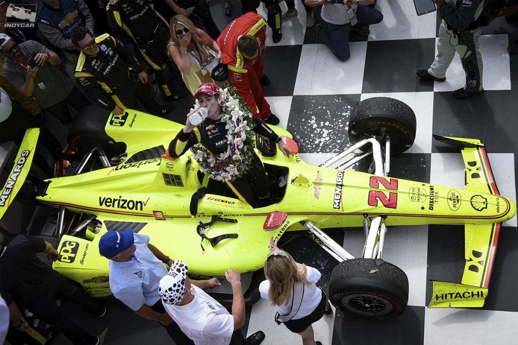 Simon Pagenaud vence a Indy 500 pela primeira vez