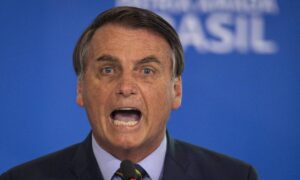 Bolsonaro se torna investigado no inquérito que apura fake news sobre urnas eletrônicas