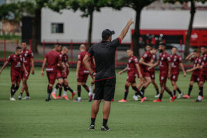 Depois de jogar contra o Flamengo