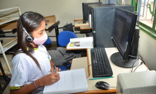 Conselho Estadual de Educação autoriza retorno das aulas híbridas após avanço da ômicron em Goiás