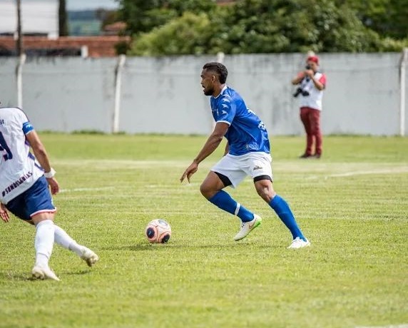 Grêmio Anápolis acerta com mais três reforços antes do Goianão