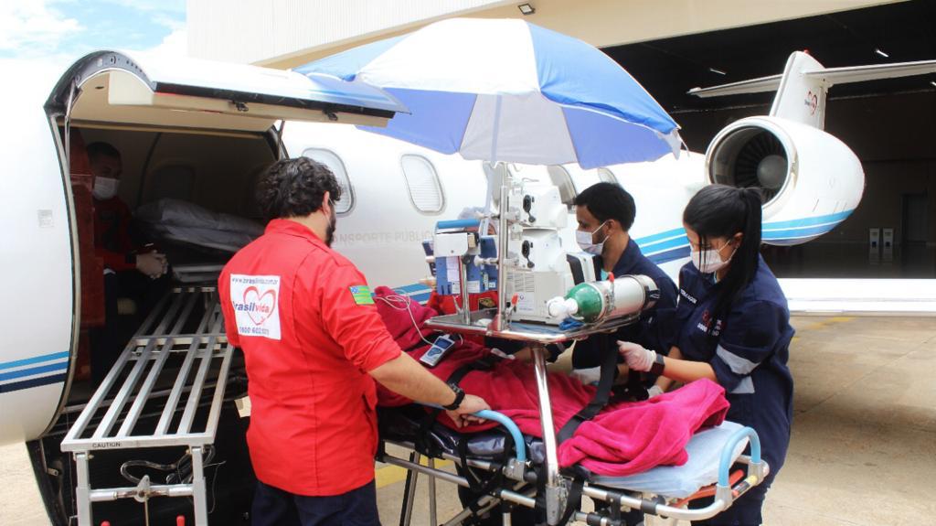 Pandemia faz disparar demanda por UTI aérea em Goiás