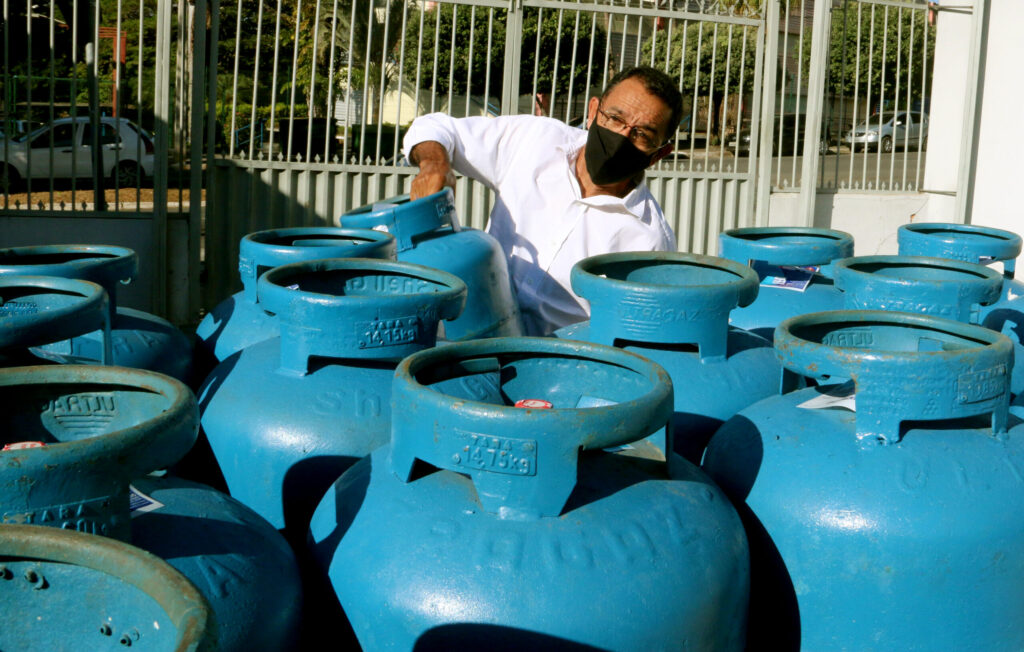 Aumento do preço do gás faz vendas do produto caírem