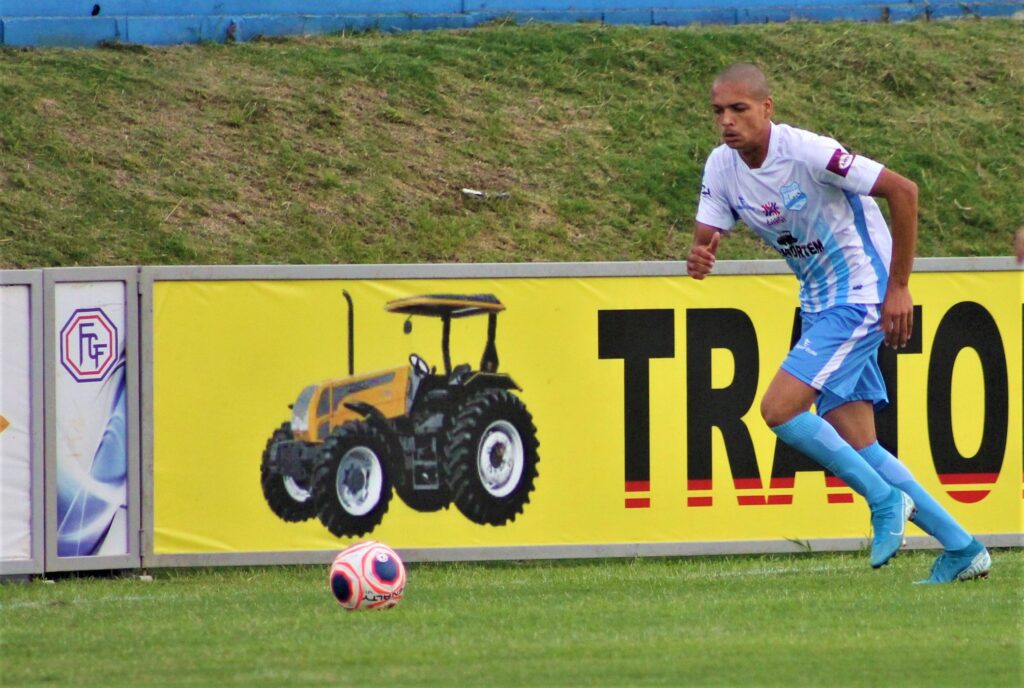 Grêmio Anápolis confirma o empréstimo de dois atacantes