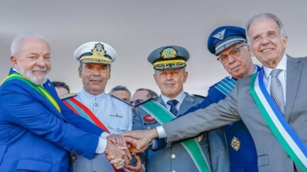 Lula decreta a presença das Forças Armadas nas eleições