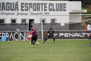 Jaraguá aguarda definição de treinador para dar início à preparação