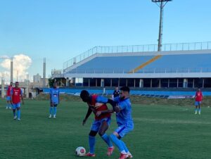 Ainda sem vencer no Goianão