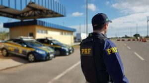 PRF registra uma morte e 20 pessoas feridas em acidentes durante o fim de semana