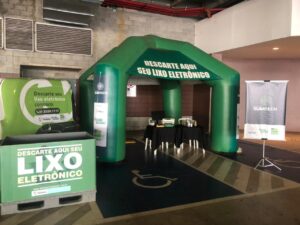 Campus Party Goiás promove drive-thru para descarte de lixo eletrônico em Goiânia