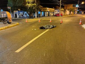 Motociclista morre após perder o controle da moto