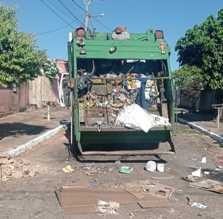 Gari sofre queimaduras por explosão durante coleta de lixo