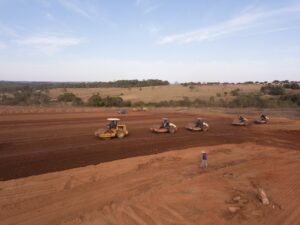 Cerimônia de lançamento comemora andamento das obras do  novo polo aeronáutico da Região Metropolitana